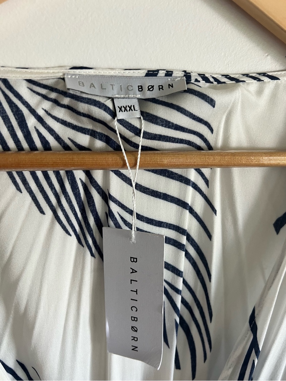 Baltic Born 3X Plus Size White Maxi Wrap Dress with Navy Leaf Print - Picture 13 of 15